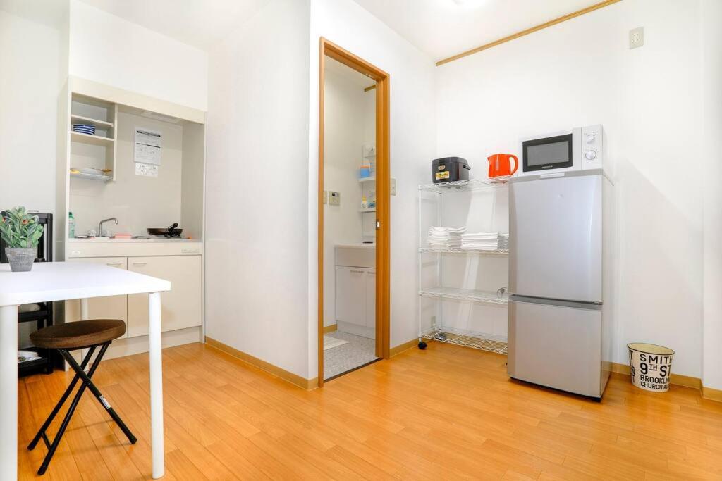 鶴橋駅徒歩2分 トイレ浴室複数あり3階建て一軒家車庫付き Apartment Osaka Exterior photo